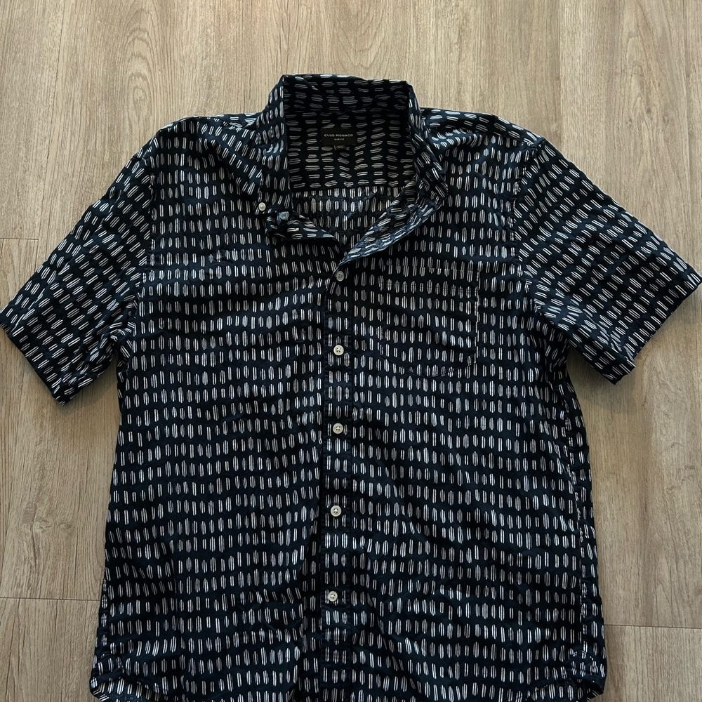 2 Mens Shirts